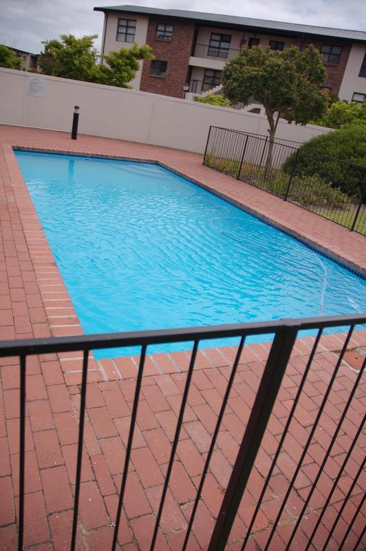 2 Bedroom Property for Sale in Royal Ascot Western Cape